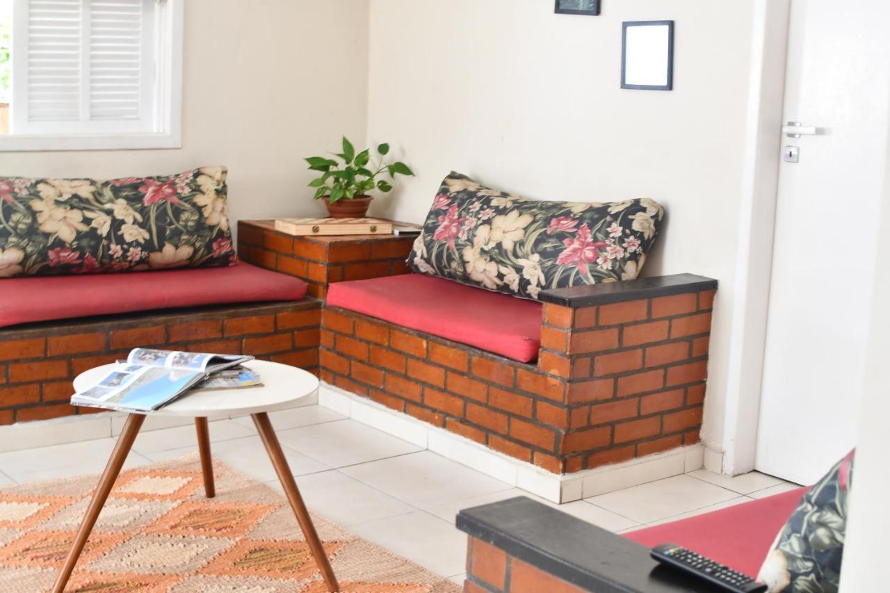 Domar & Suites *